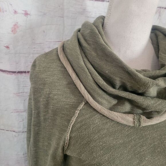 Free People Beach Cocoon Cowl Pullover Size Small - Picture 5 of 7